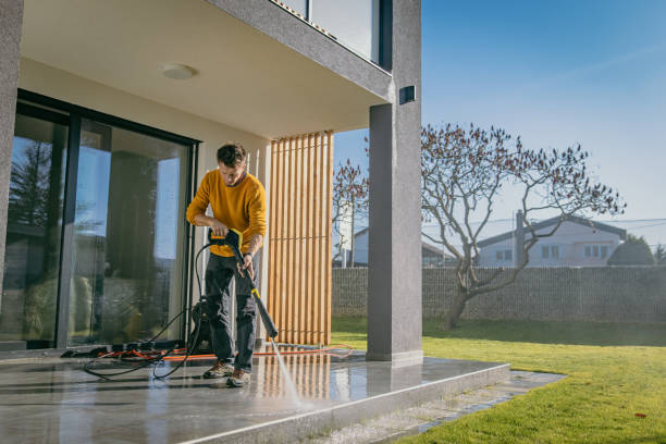 Best Animal Enclosure Cleaning  in Blakely, PA
